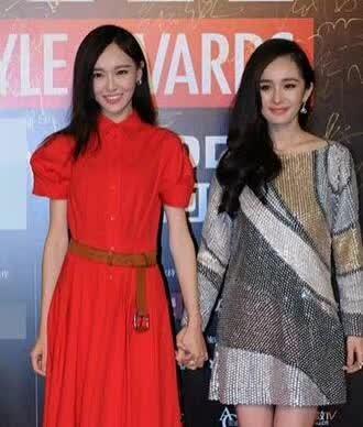 娱乐圈吃瓜闺蜜,揭秘明星间的“吃瓜”友谊